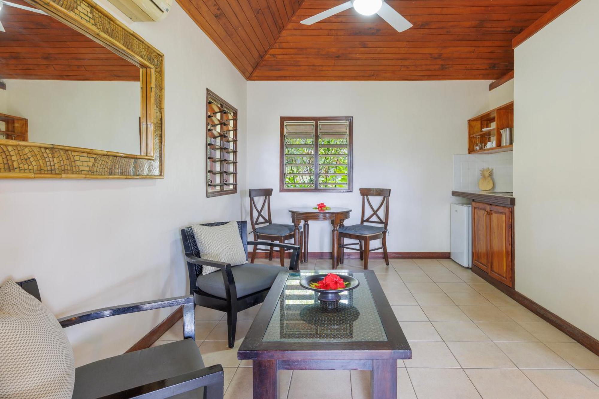Mangoes Resort Port Vila Exterior foto