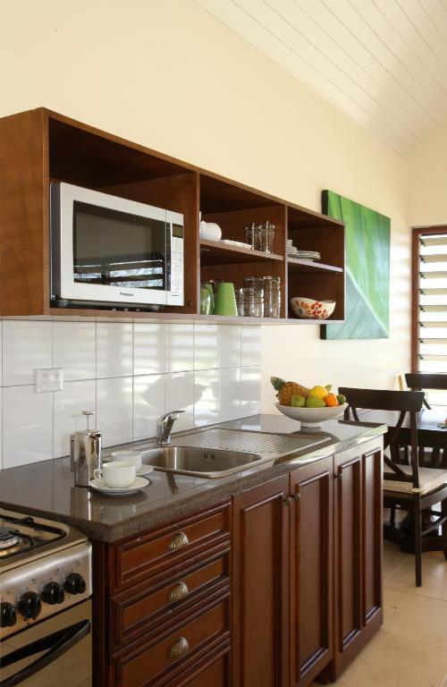 Mangoes Resort Port Vila Habitación foto